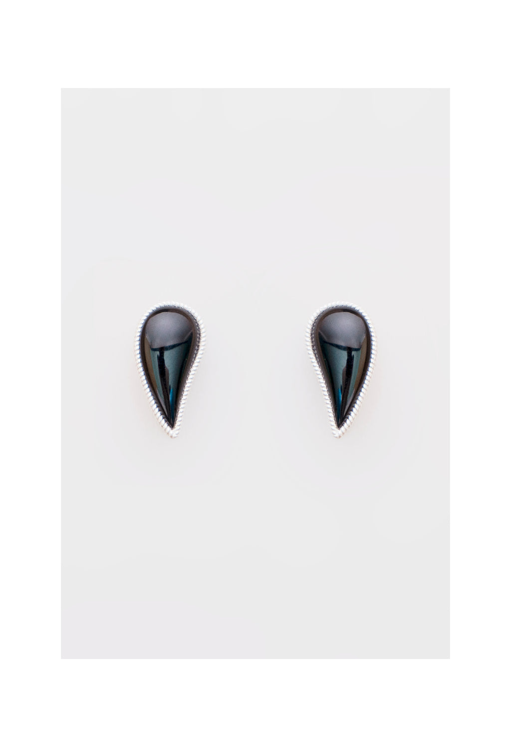 Wing (black) Earrings