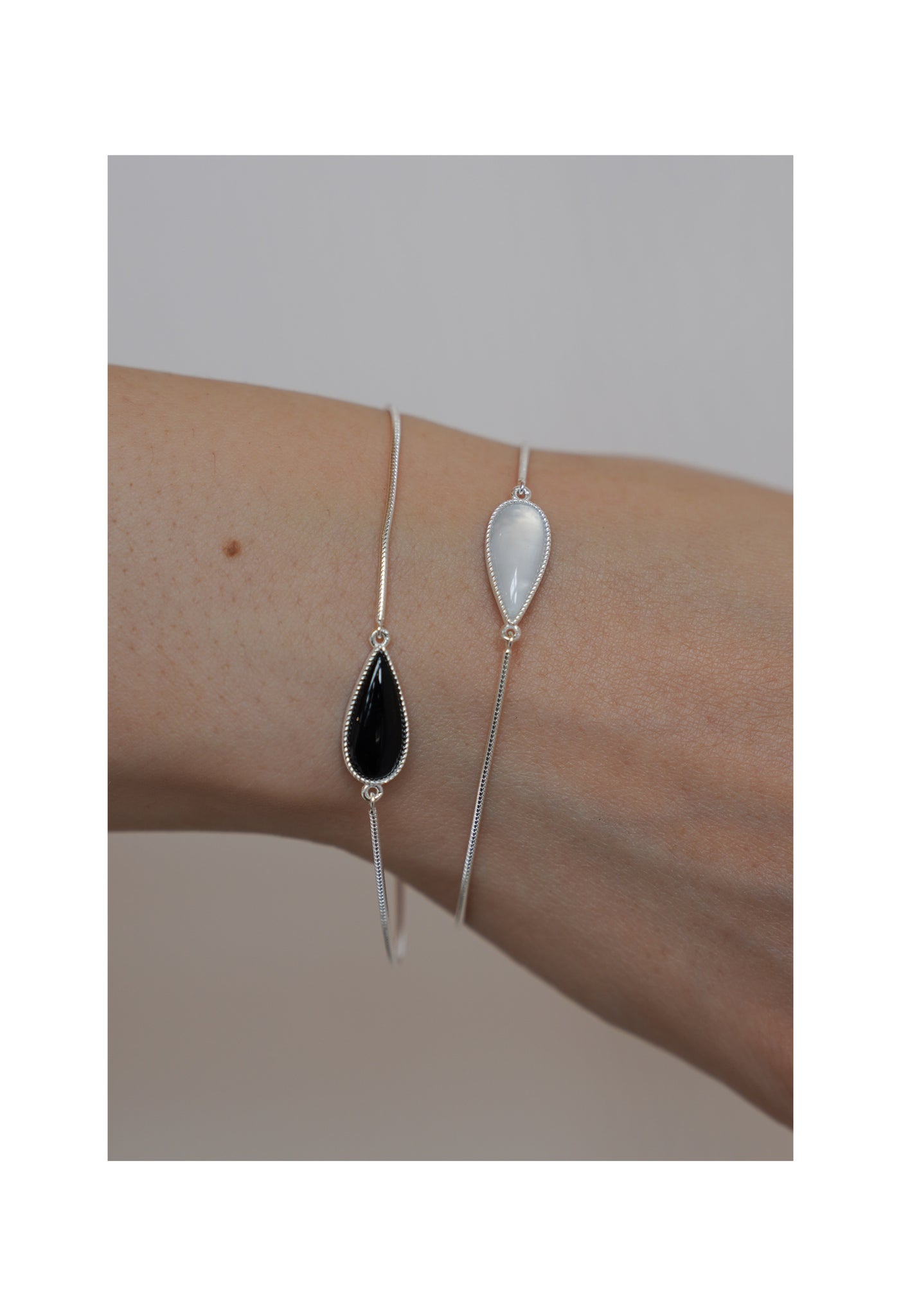 Teardrop（black) Bracelet